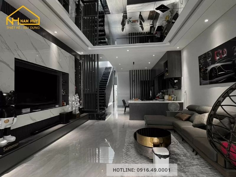 Mẫu trần nhà đẹp bằng gương sáng tạo là lựa chọn độc đáo mang đến hiệu ứng đẹp