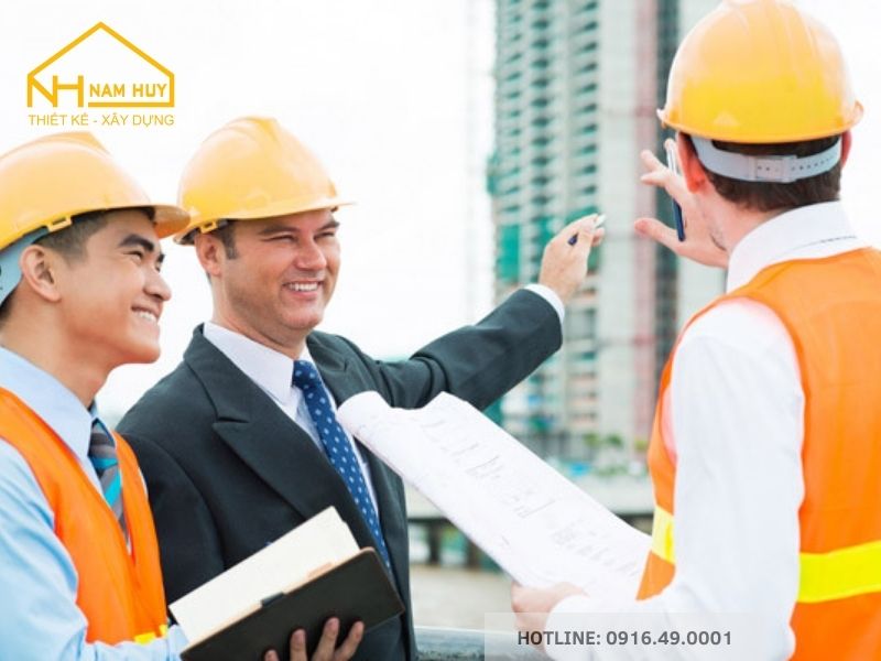 Xem xét hồ sơ và năng lực của nhà thầu