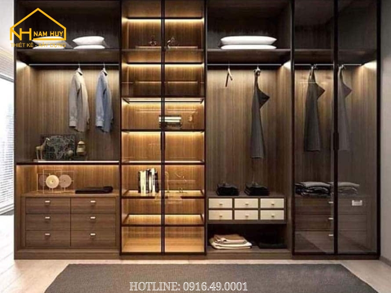 Thiết kế tủ quần áo hiện đại tích hợp đèn LED cảm biến ánh sáng tự động